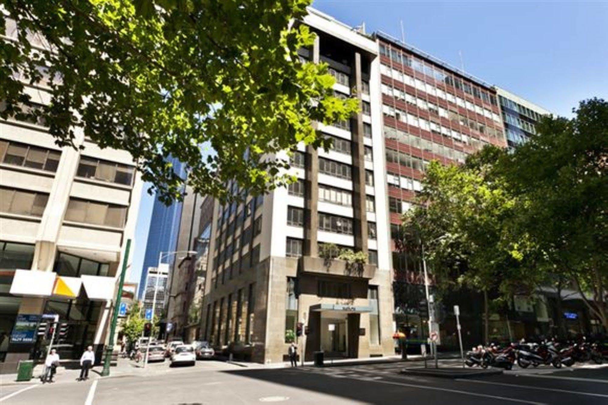 Plum Serviced Apartments Collins Street Мельбурн Экстерьер фото